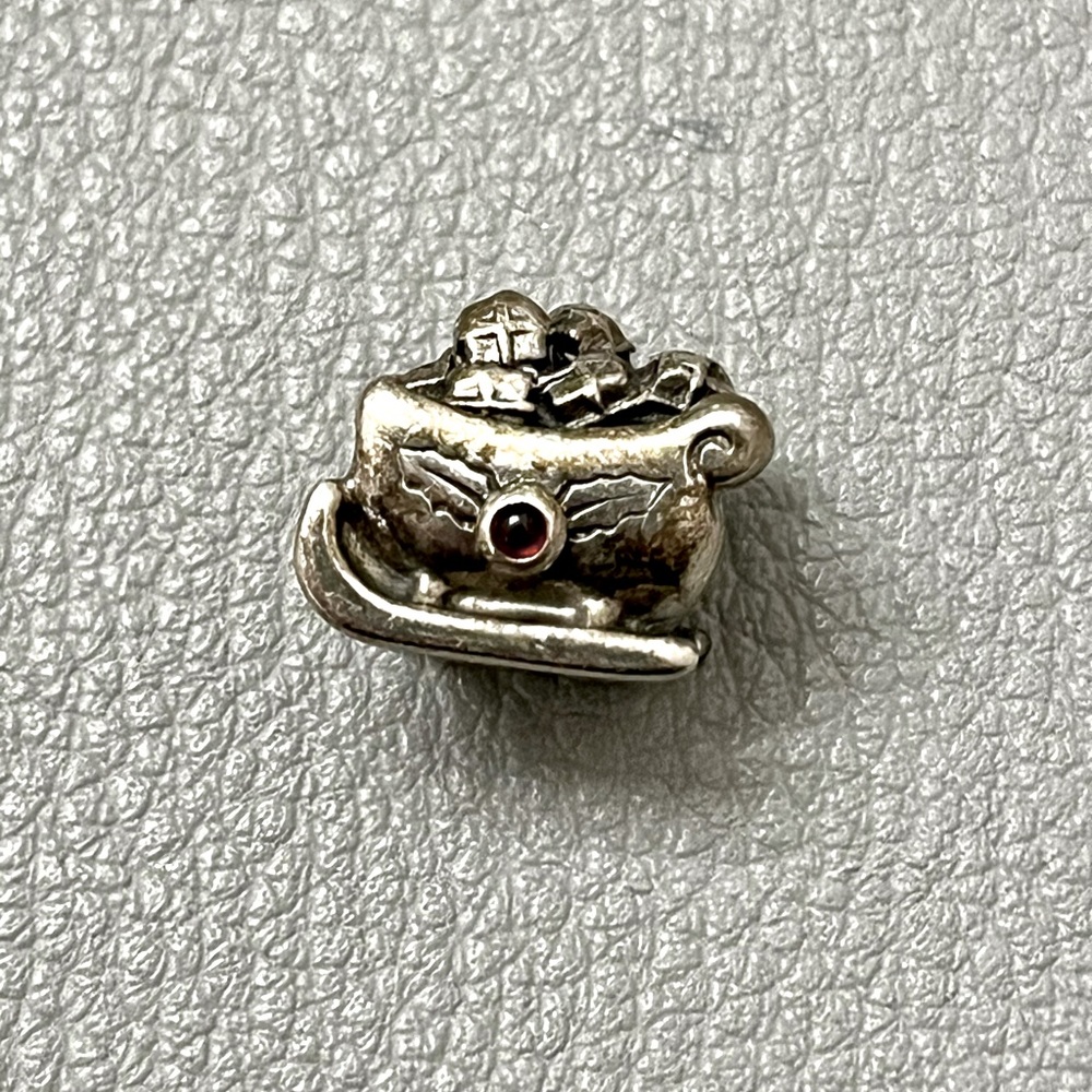 Pandora silver Santa’s sleigh
